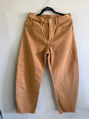 GAP Tan High-Rise barrel Relaxed Jeans